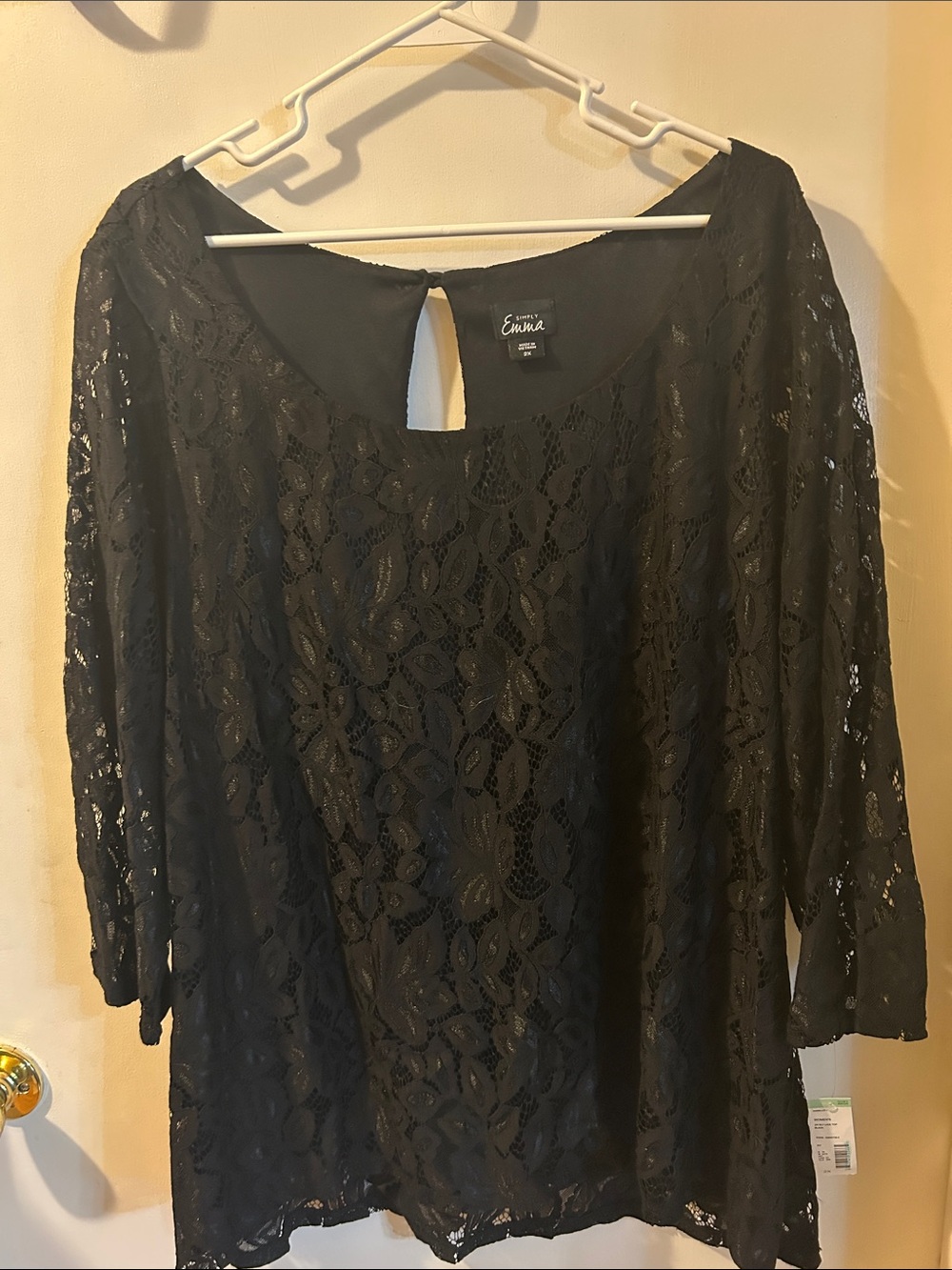 Simply Emma Black Floral Lace 3/4 Sleeve Blouse